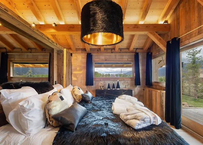 D'isabella-lodge Pyrénées